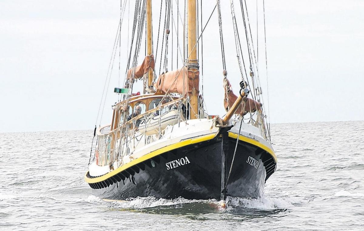 Cecil &amp; Lilian Philpott ON730